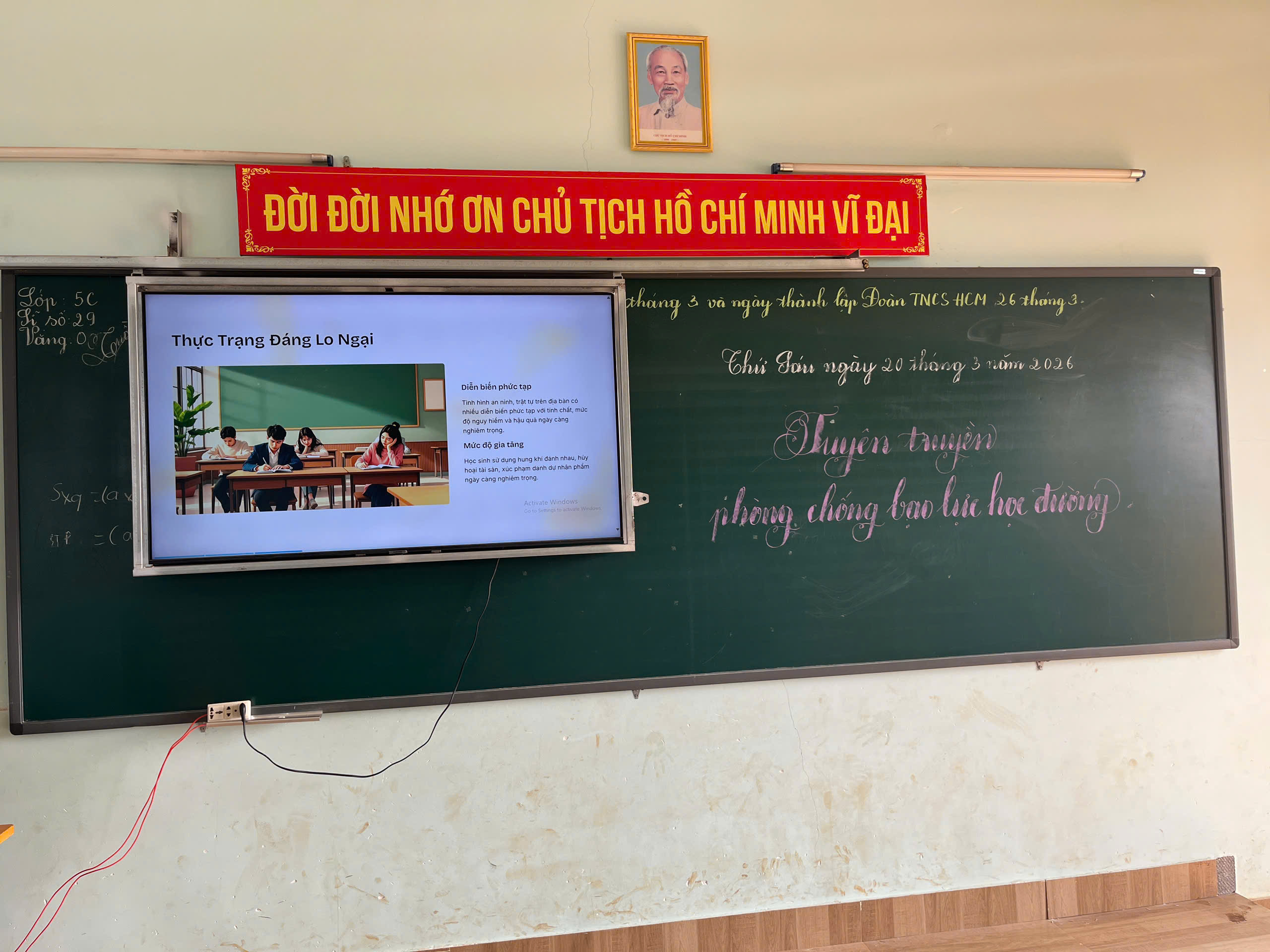 z7639037466402_d6b480257588fd87d358cc57164074cd