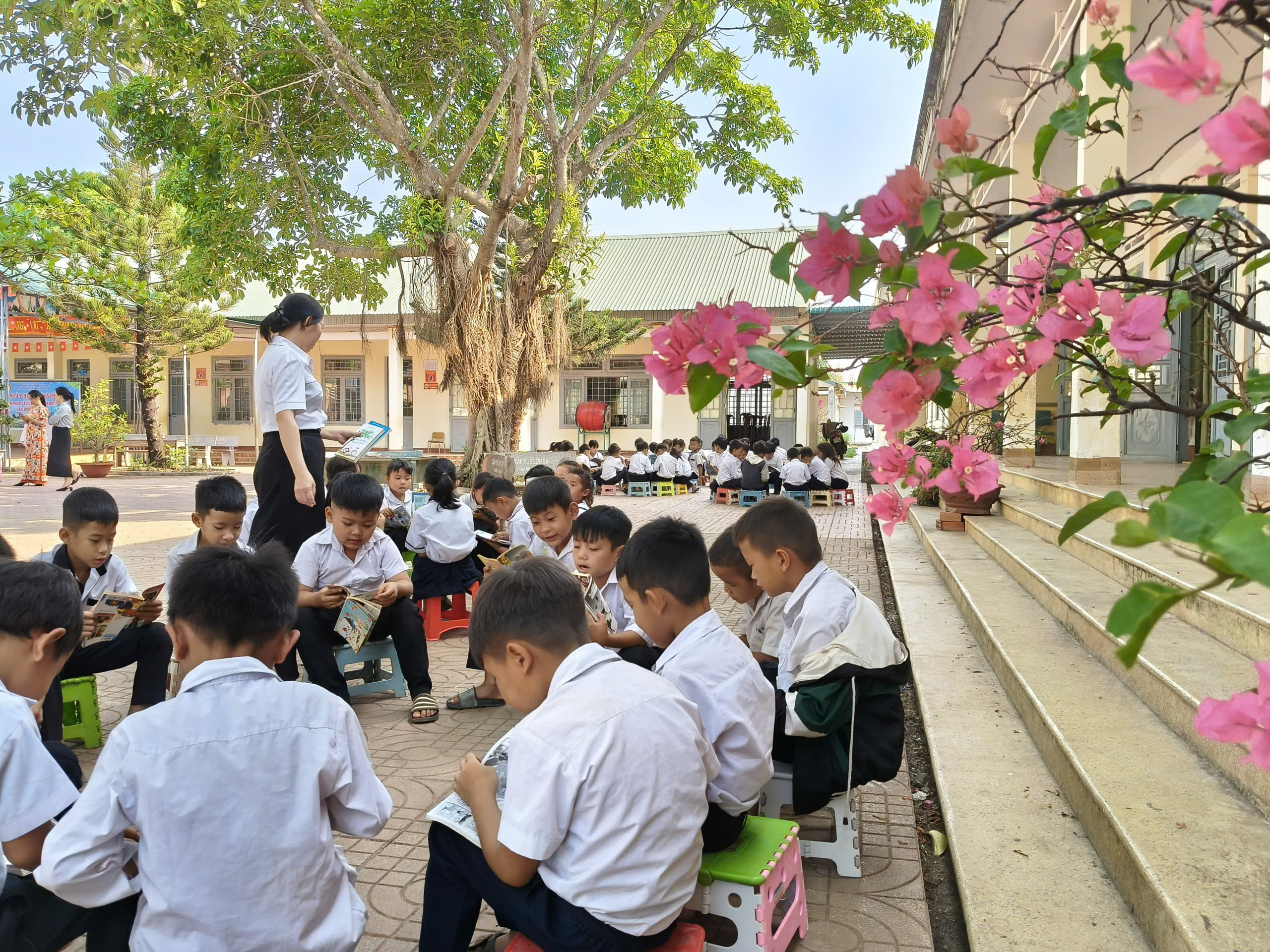 z7719303323917_351ac7138a2d563ced8e57b73f9ed739